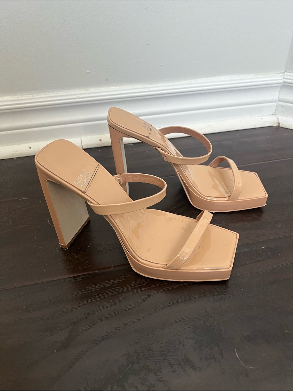 Jeffrey Campbell Nude Patent Platform Mule Heels Size 8 - Picture 4 of 6